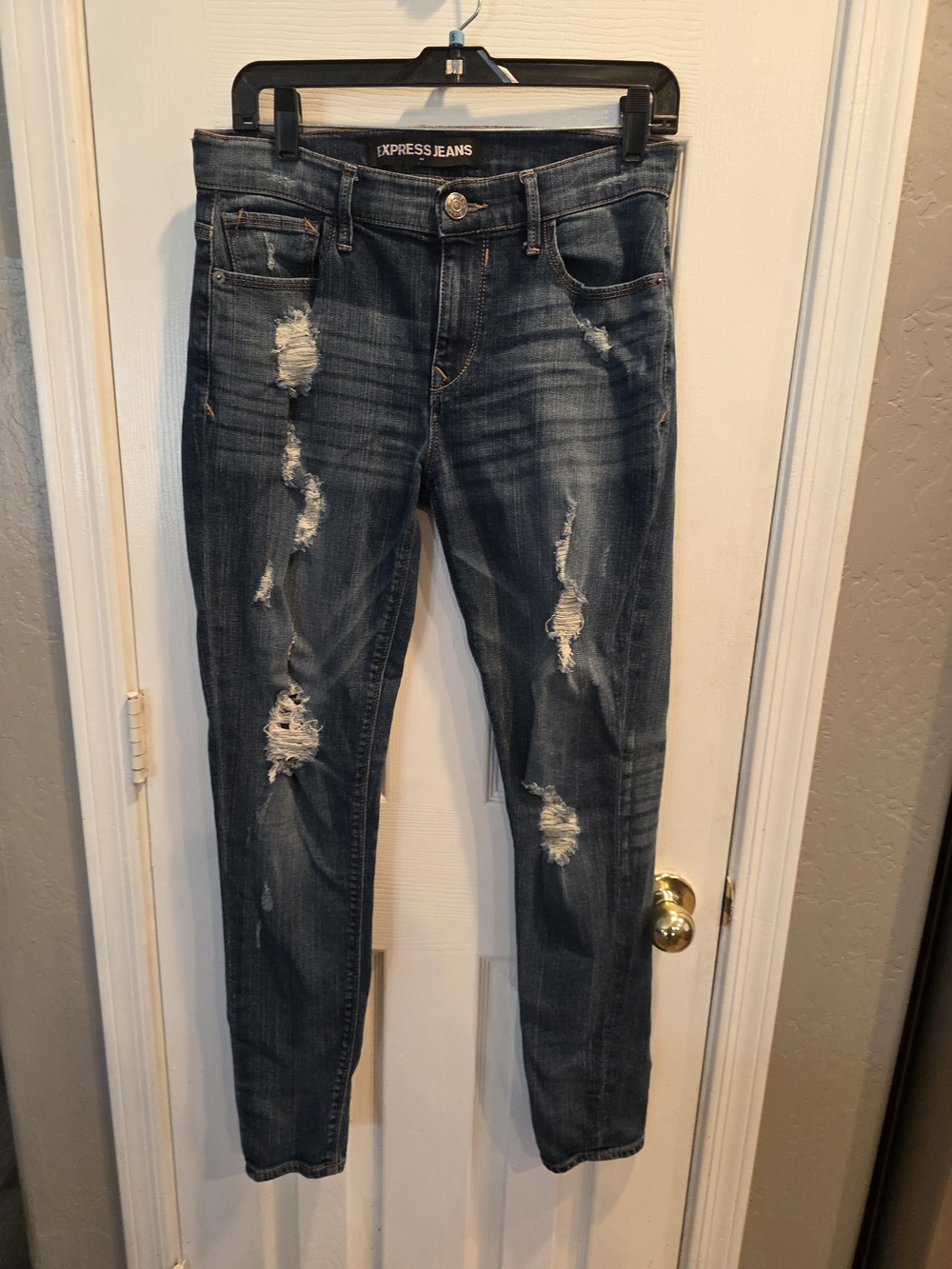Express Women's Distressed Skinny Jeans in Dark Blue